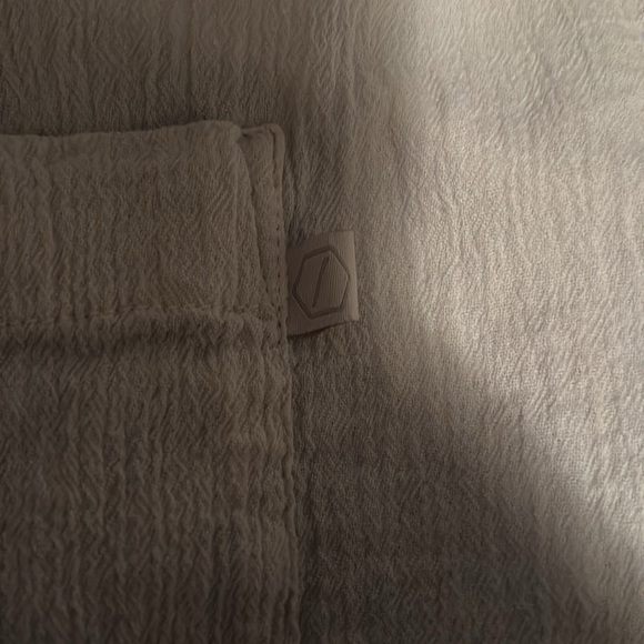 Zara light button shirt - Picture 2 of 3